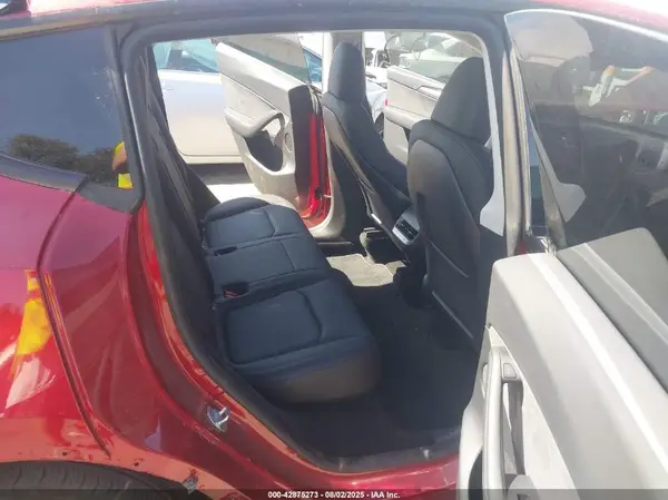7SAYGDEE7RF192111 2024 TESLA MODEL Y - Image 8