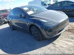 7SAYGDEE7RF198376 2024 TESLA MODEL Y
