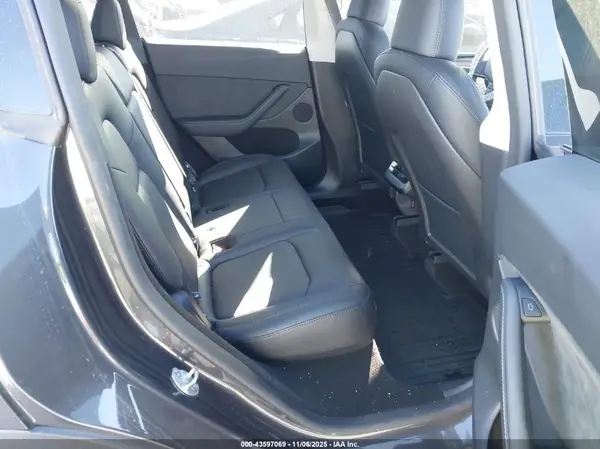 7SAYGDEE7RF198376 2024 TESLA MODEL Y - Image 8