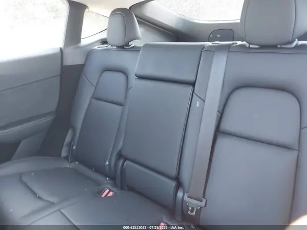 7SAYGDEE7RF208243 2024 TESLA MODEL Y - Image 8