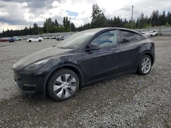 7SAYGDEE7RF985344 2024 TESLA MODEL Y - Image 1