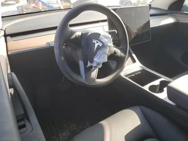 7SAYGDEE7SA343886 2025 TESLA MODEL Y - Image 8