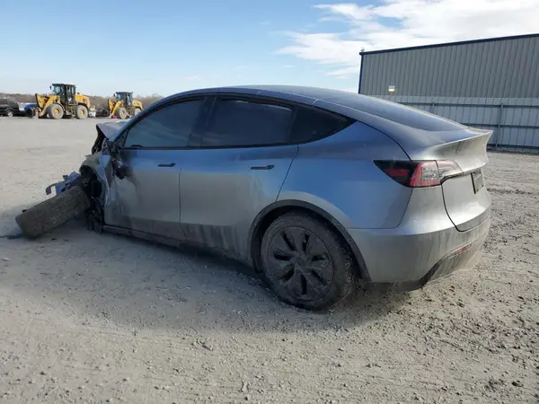 7SAYGDEE7SA345606 2025 TESLA MODEL Y - Image 2