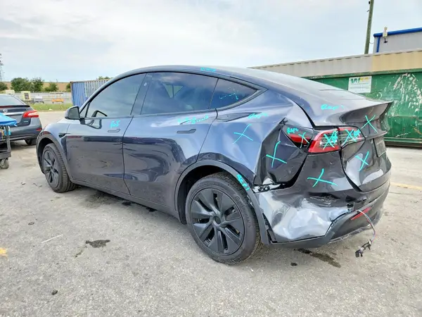 7SAYGDEE7SA346237 2025 TESLA MODEL Y - Image 2