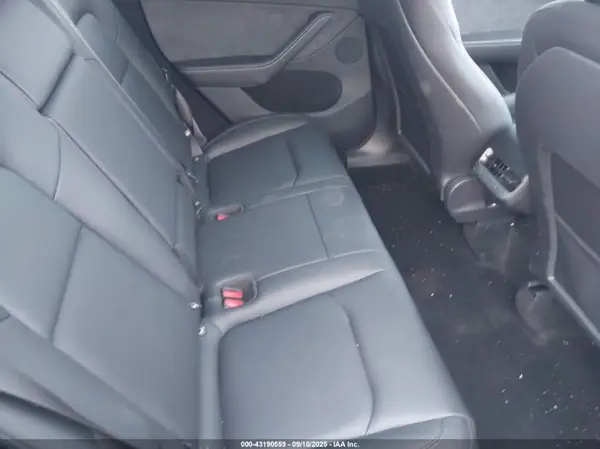 7SAYGDEE7SA346643 2025 TESLA MODEL Y - Image 8