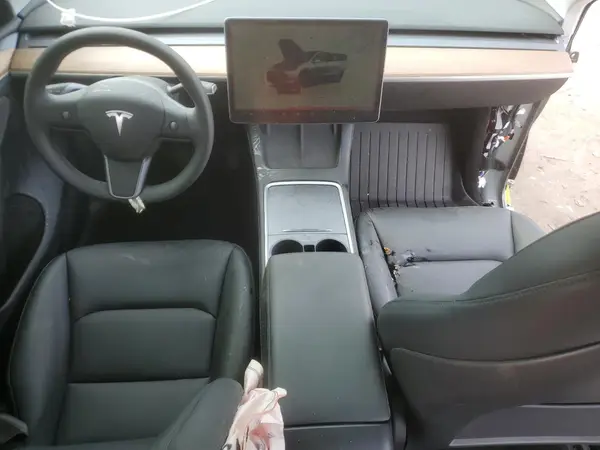 7SAYGDEE7SA349767 2025 TESLA MODEL Y - Image 8