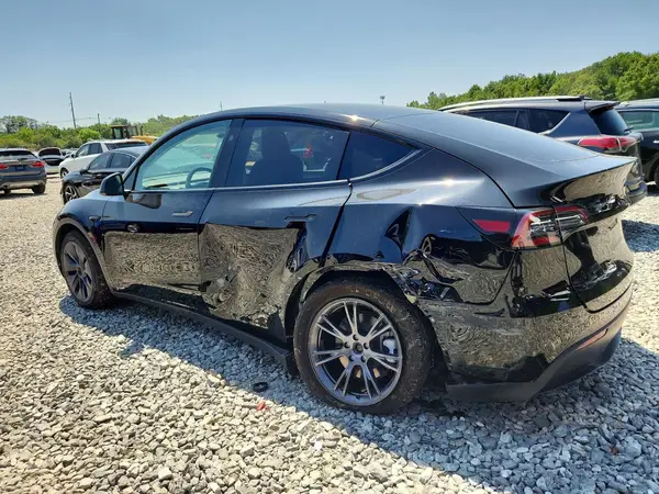 7SAYGDEE7SA354886 2025 TESLA MODEL Y - Image 2