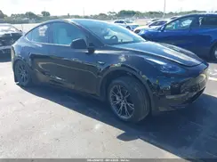 7SAYGDEE7SA358274 2025 TESLA MODEL Y