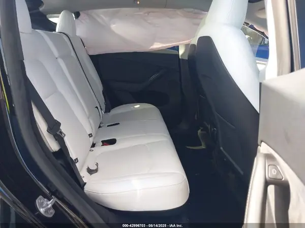 7SAYGDEE7SA358274 2025 TESLA MODEL Y - Image 8