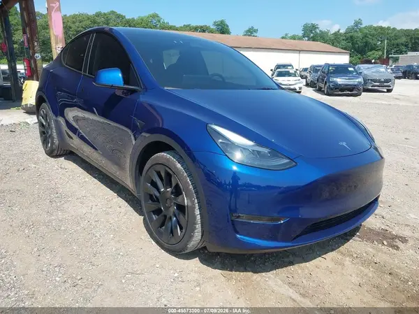 7SAYGDEE7SA364883 2025 TESLA MODEL Y - Image 1
