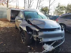7SAYGDEE7SA366245 2025 TESLA MODEL Y