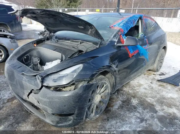7SAYGDEE7SF234136 2025 TESLA MODEL Y - Image 2