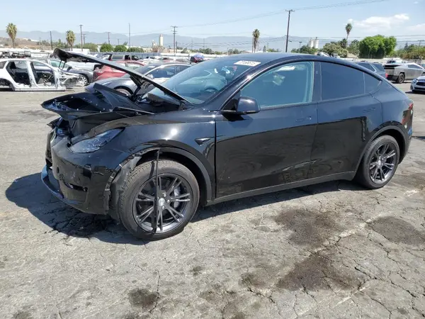 7SAYGDEE7SF251731 2025 TESLA MODEL Y - Image 1