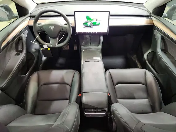 7SAYGDEE7SF289184 2025 TESLA MODEL Y - Image 8