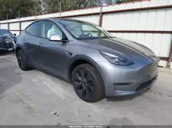 7SAYGDEE7SF297172 2025 TESLA MODEL Y