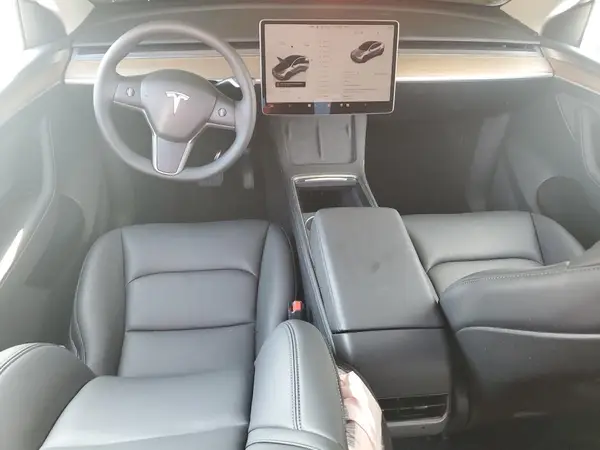7SAYGDEE7SF299715 2025 TESLA MODEL Y - Image 8