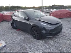 7SAYGDEE7SF307215 2025 TESLA MODEL Y