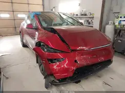 7SAYGDEE7TA390403 2026 TESLA MODEL Y