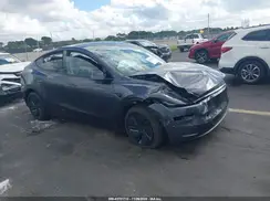 7SAYGDEE7TA393964 2026 TESLA MODEL Y