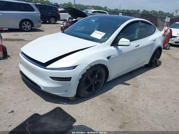 7SAYGDEE7TA393981 2026 TESLA MODEL Y - Image 2