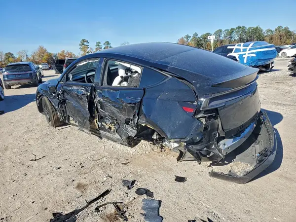 7SAYGDEE7TA394967 2026 TESLA MODEL Y - Image 2