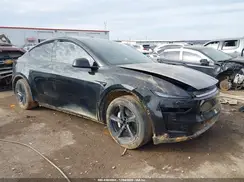 7SAYGDEE7TA460059 2026 TESLA MODEL Y