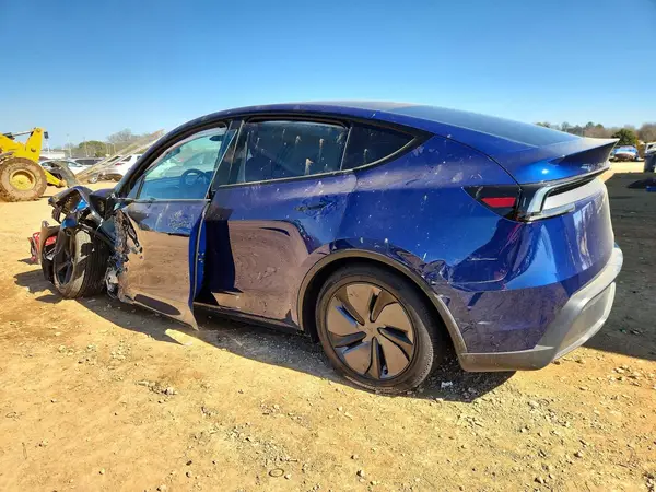7SAYGDEE7TA463222 2026 TESLA MODEL Y - Image 2