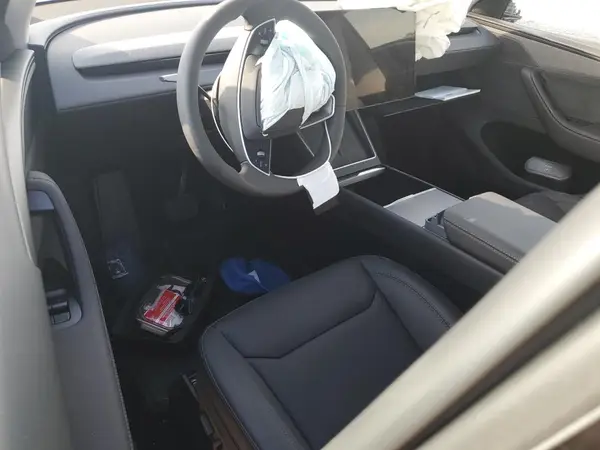 7SAYGDEE7TA472549 2026 TESLA MODEL Y - Image 8