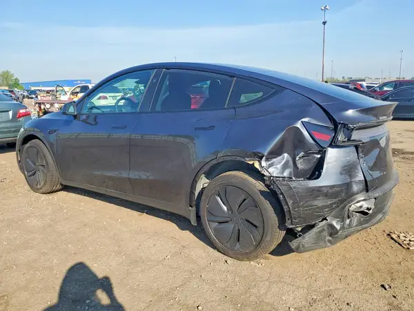 7SAYGDEE7TA625706 2026 TESLA MODEL Y - Image 2