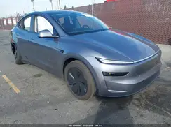 7SAYGDEE7TF331516 2026 TESLA MODEL Y
