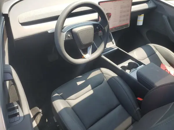 7SAYGDEE7TF336151 2026 TESLA MODEL Y - Image 8