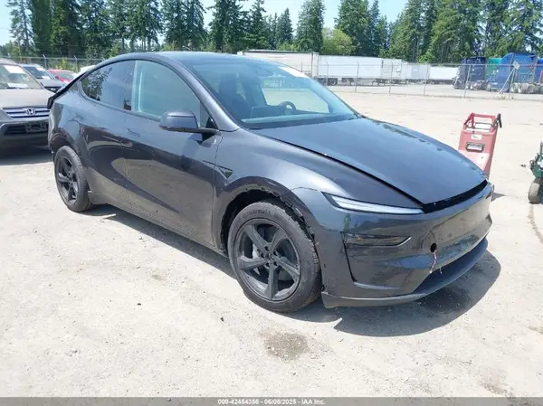 7SAYGDEE7TF344315 2026 TESLA MODEL Y - Image 1