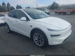 7SAYGDEE7TF348414 2026 TESLA MODEL Y