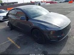 7SAYGDEE7TF366055 2026 TESLA MODEL Y