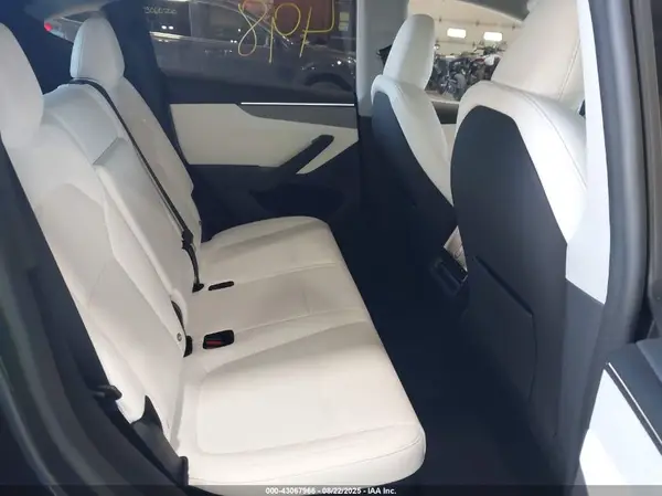 7SAYGDEE7TF387729 2026 TESLA MODEL Y - Image 8