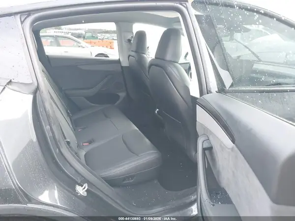 7SAYGDEE7TF408319 2026 TESLA MODEL Y - Image 8