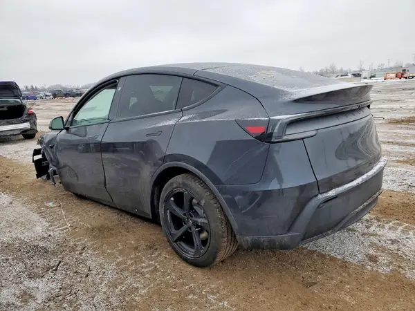 7SAYGDEE7TF444883 2026 TESLA MODEL Y - Image 2