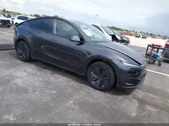 7SAYGDEE7TF446925 2026 TESLA MODEL Y