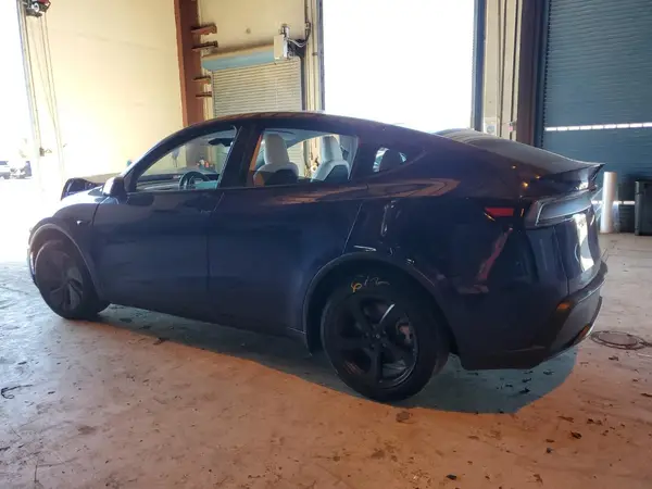 7SAYGDEE7TF454877 2026 TESLA MODEL Y - Image 2