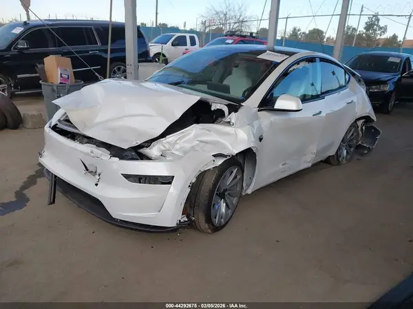 7SAYGDEE7TF516004 2026 TESLA MODEL Y - Image 2