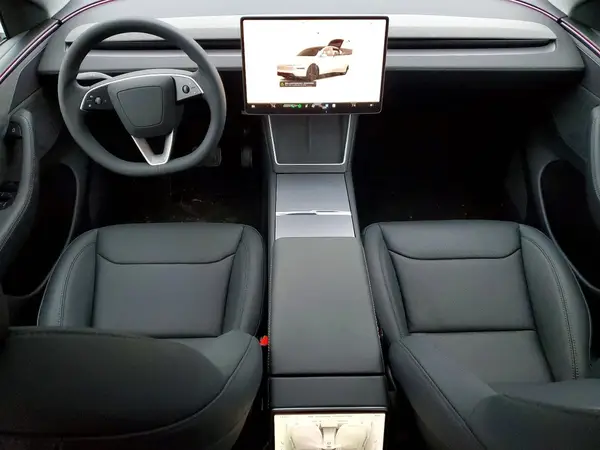7SAYGDEE7TF554607 2026 TESLA MODEL Y - Image 8