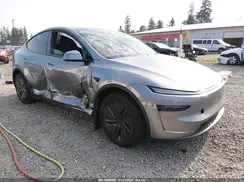 7SAYGDEE7TF635896 2026 TESLA MODEL Y