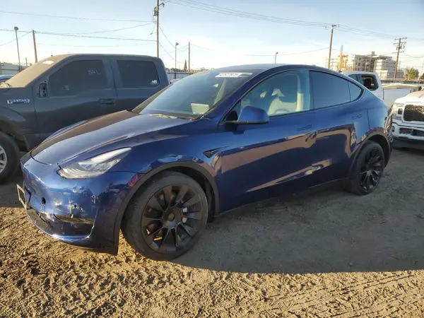 7SAYGDEE8NA003845 2022 TESLA MODEL Y - Image 1