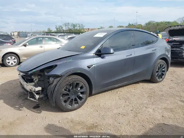 7SAYGDEE8NA009256 2022 TESLA MODEL Y - Image 2