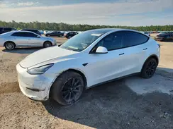 7SAYGDEE8NA010312 2022 TESLA MODEL Y