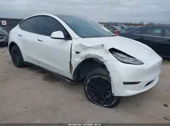 7SAYGDEE8NA014232 2022 TESLA MODEL Y