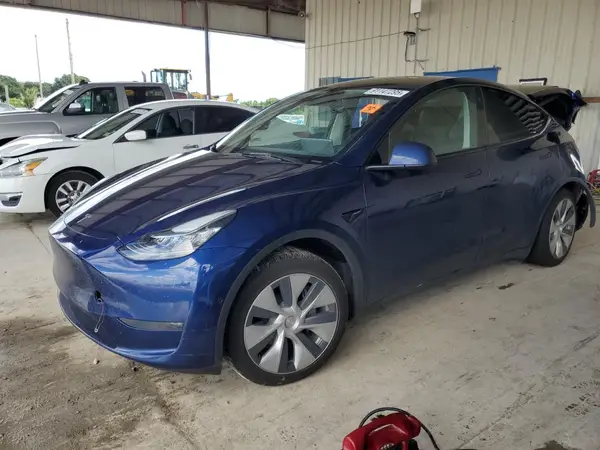7SAYGDEE8NA015011 2022 TESLA MODEL Y - Image 1