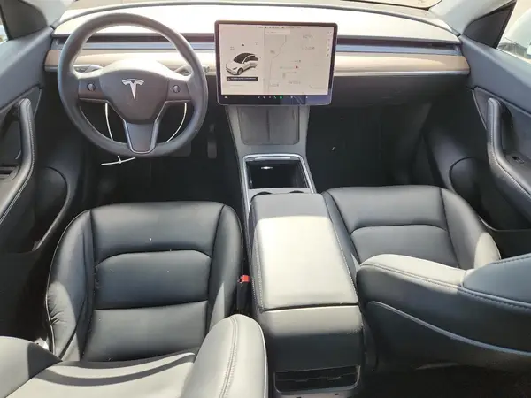 7SAYGDEE8NF308314 2022 TESLA MODEL Y - Image 8