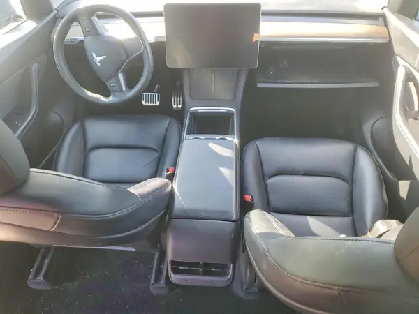 7SAYGDEE8NF309656 2022 TESLA MODEL Y - Image 8