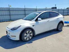 7SAYGDEE8NF314534 2022 TESLA MODEL Y